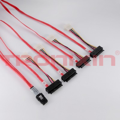 MINI&nbsp;SAS&nbsp;36P&nbsp;&nbsp;&nbsp;&nbsp;&nbsp;to&nbsp;SATA&nbsp;7+15P